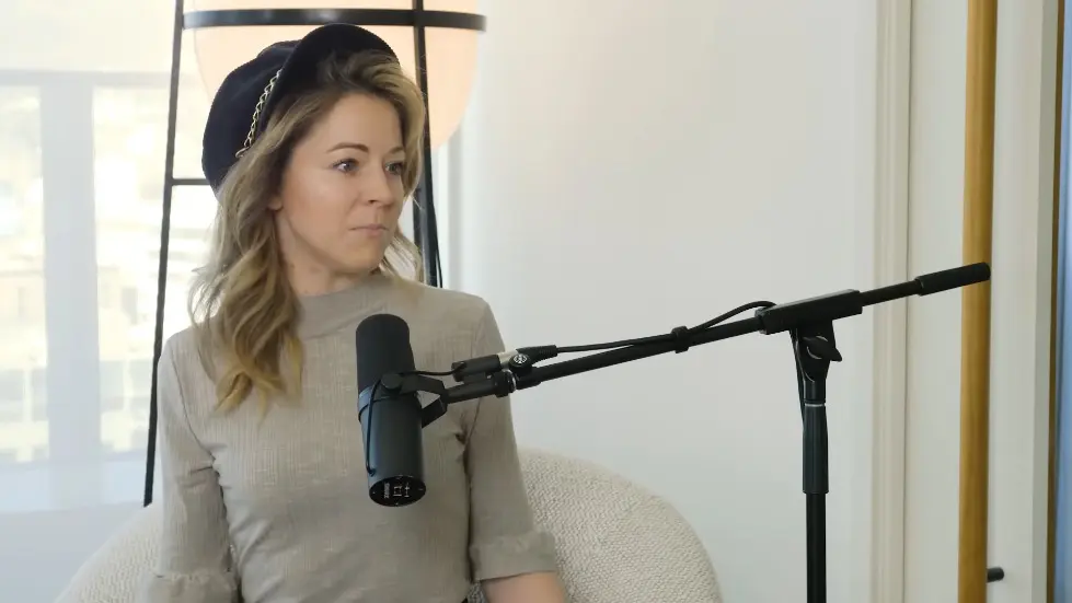 How To REMOVE TOXIC PEOPLE & Thoughts From Your Life! | Lindsey Stirling 003