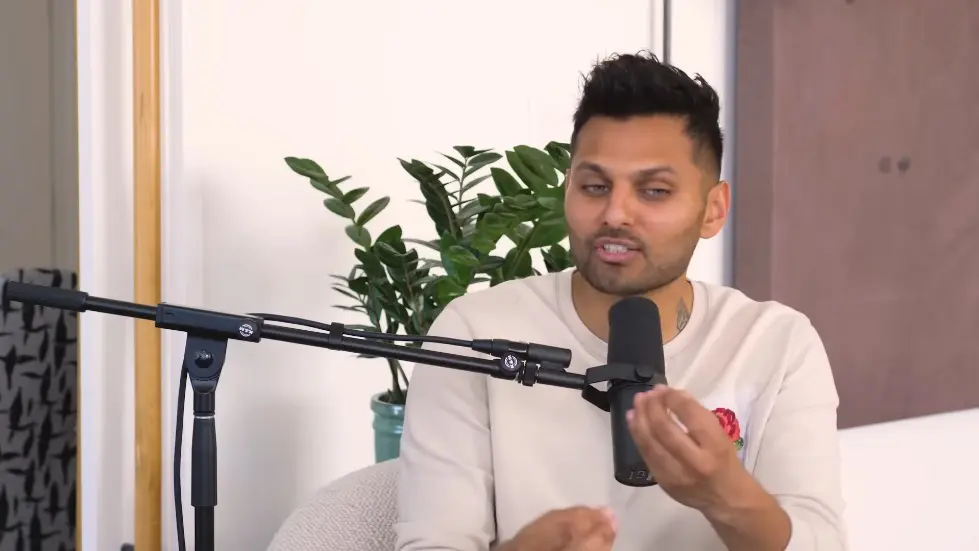 How To REMOVE TOXIC PEOPLE & Thoughts From Your Life! | Lindsey Stirling 011