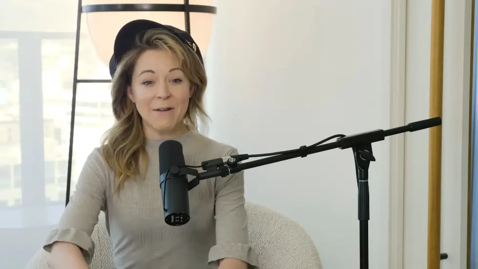 How To REMOVE TOXIC PEOPLE & Thoughts From Your Life! | Lindsey Stirling 014