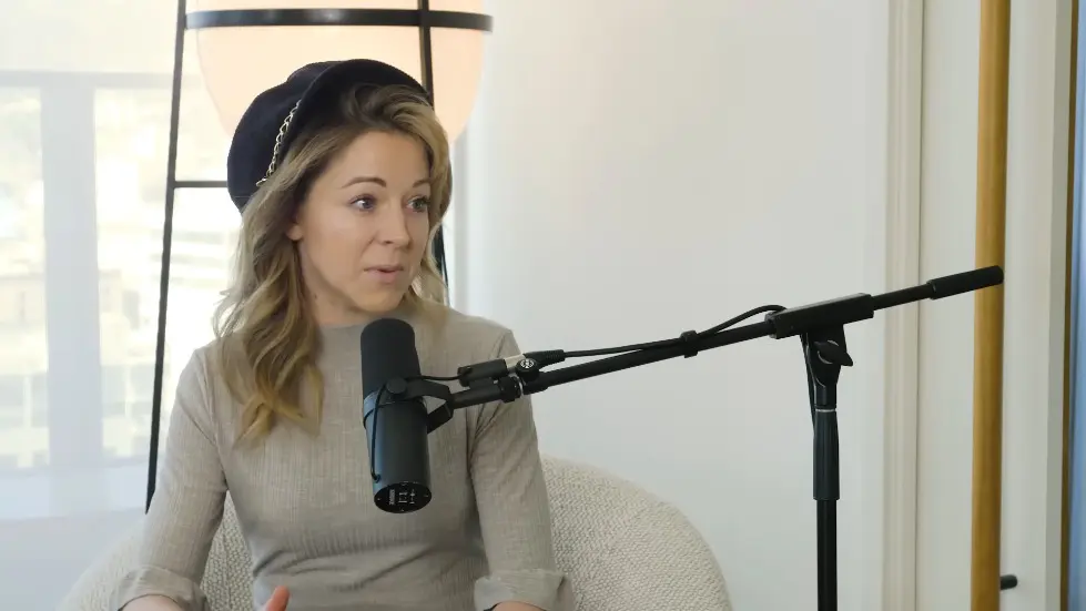 How To REMOVE TOXIC PEOPLE & Thoughts From Your Life! | Lindsey Stirling 016