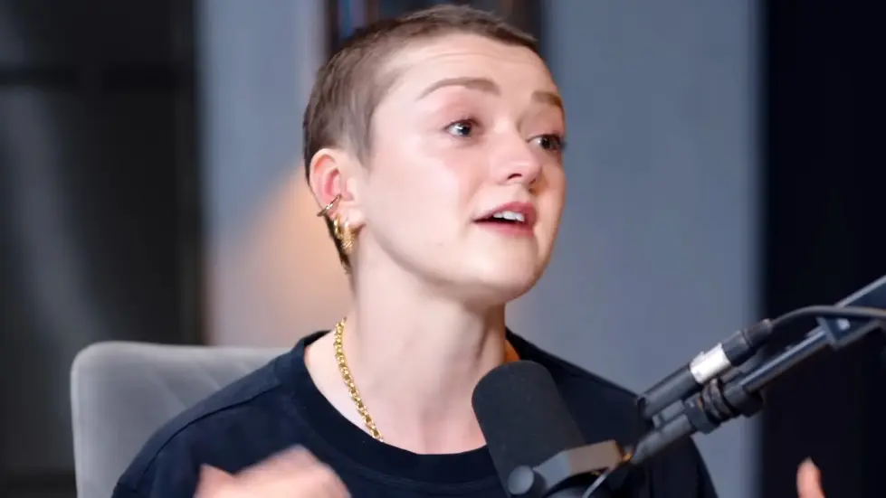 Maisie Williams: The Painful Past Of A Game Of Thrones Star | E181 018