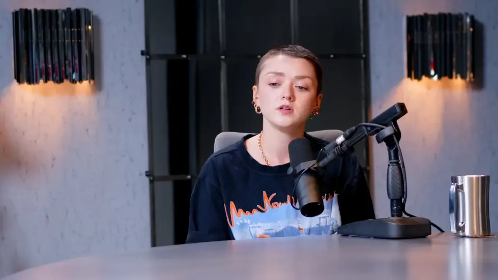 Maisie Williams: The Painful Past Of A Game Of Thrones Star | E181 038