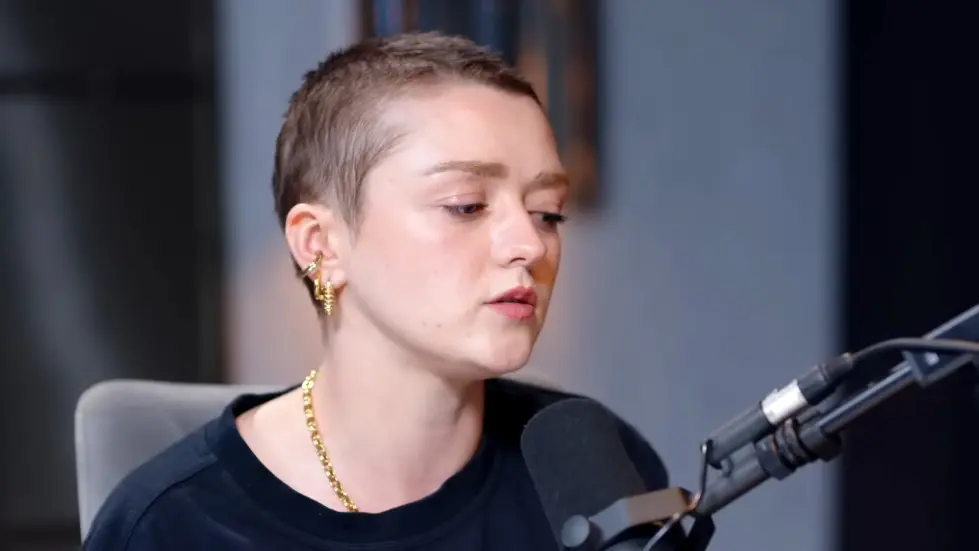 Maisie Williams: The Painful Past Of A Game Of Thrones Star | E181 046