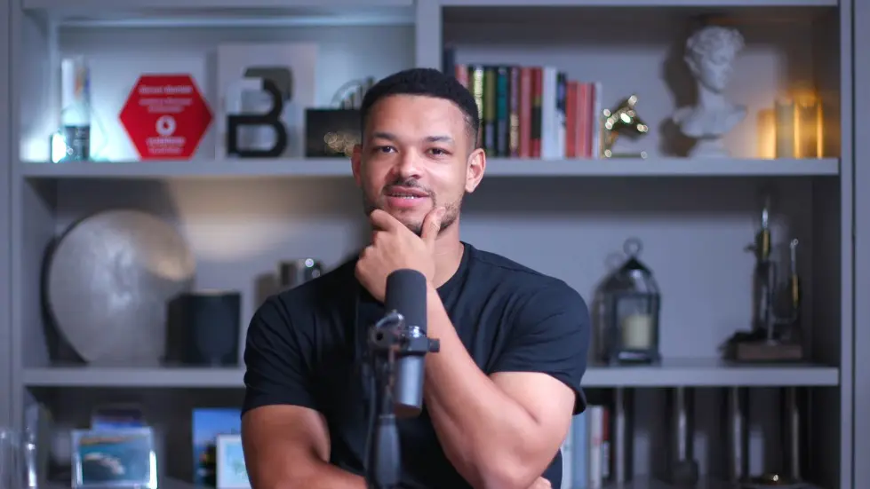 Malcolm Gladwell: Working From Home Is Destroying Us! | E162 023