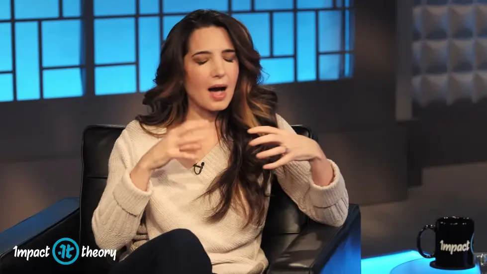 Stop Fearing Rejection & Be The Real You | Marie Forleo on Impact Theory 015