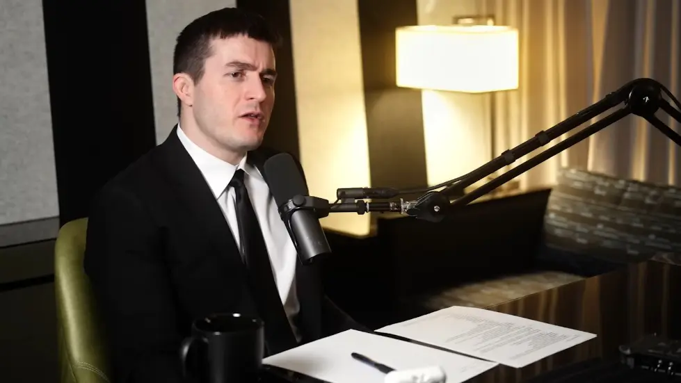 Max Tegmark: The Case for Halting AI Development | Lex Fridman Podcast #371 010