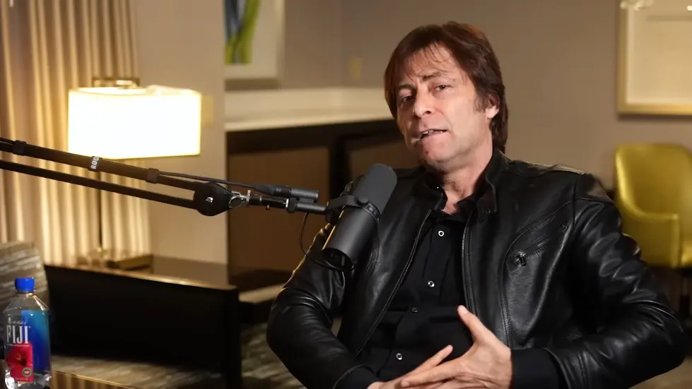 Max Tegmark: The Case for Halting AI Development | Lex Fridman Podcast #371 037