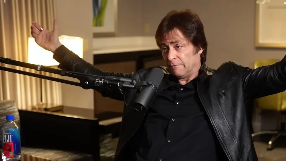 Max Tegmark: The Case for Halting AI Development | Lex Fridman Podcast #371 048