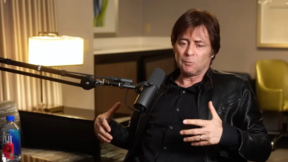 Max Tegmark: The Case for Halting AI Development | Lex Fridman Podcast #371 050