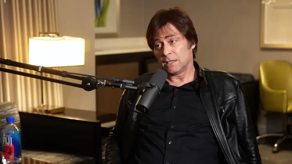 Max Tegmark: The Case for Halting AI Development | Lex Fridman Podcast #371 067