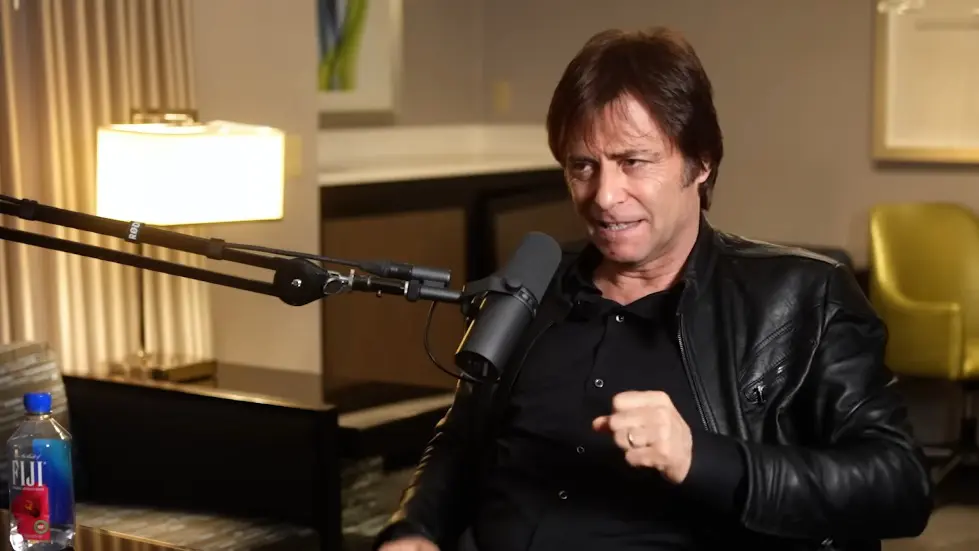 Max Tegmark: The Case for Halting AI Development | Lex Fridman Podcast #371 076