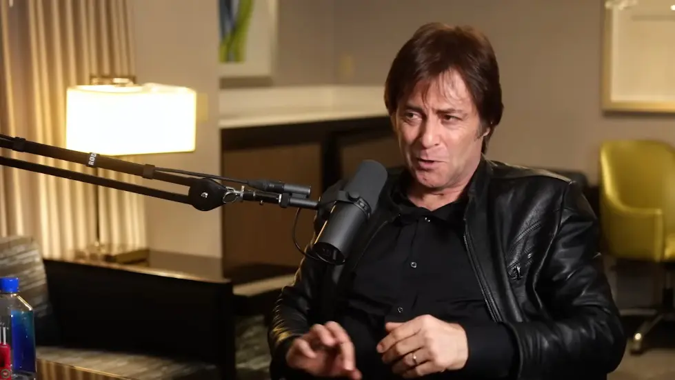 Max Tegmark: The Case for Halting AI Development | Lex Fridman Podcast #371 083