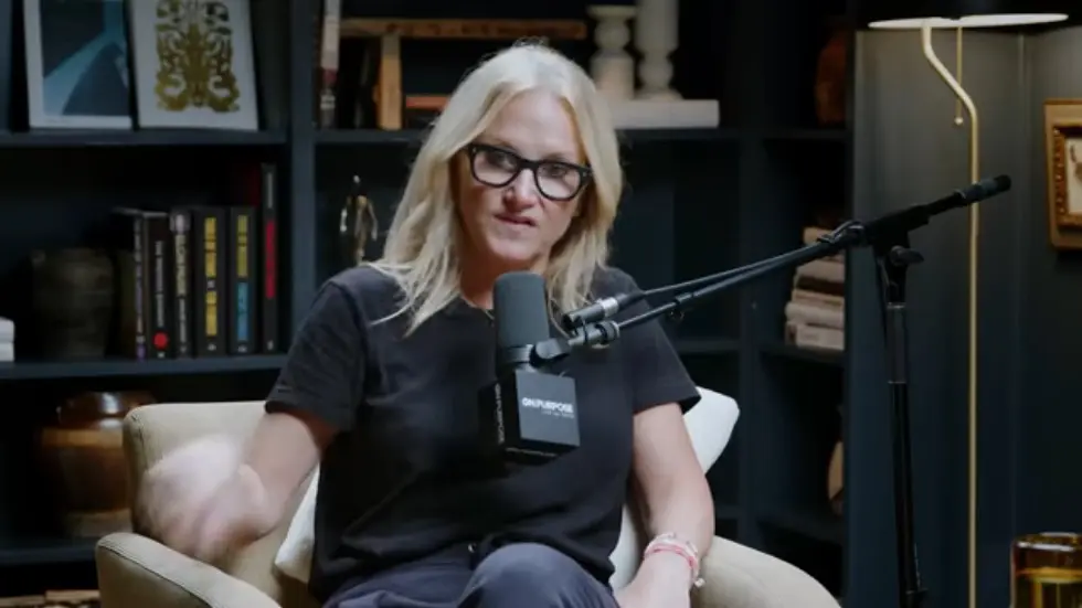 Mel Robbins ON: If You STRUGGLE With Stress & Anxiety, This Will CHANGE Your Life! | Jay Shetty 028