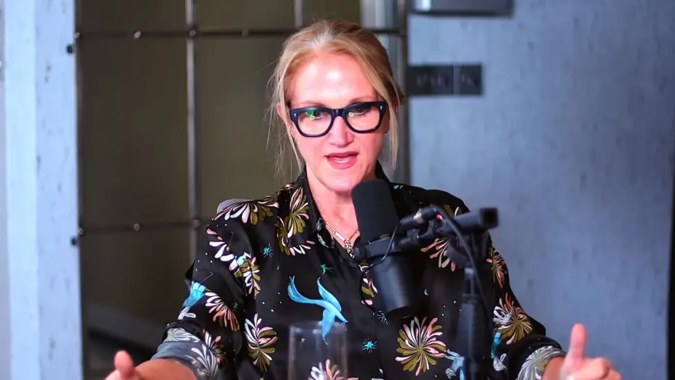 Mel Robbins: This One Hack Will Unlock Your Happier Life | E108 011