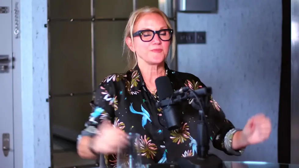 Mel Robbins: This One Hack Will Unlock Your Happier Life | E108 047