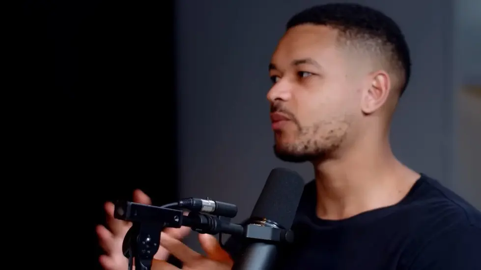 Mia Khalifa Opens Up About The Dark Side Of The Adult Entertainment Industry | E248 012