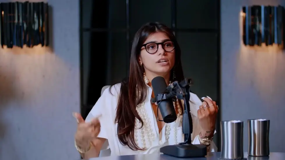 Mia Khalifa Opens Up About The Dark Side Of The Adult Entertainment Industry | E248 029