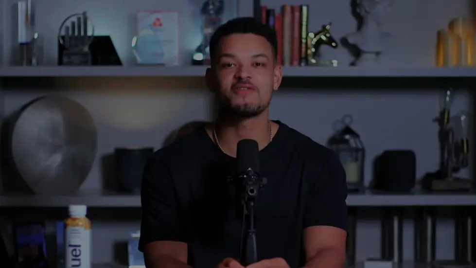 The Happiness Expert: Retrain Your Brain For Maximum Happiness: Mo Gawdat | E144 001