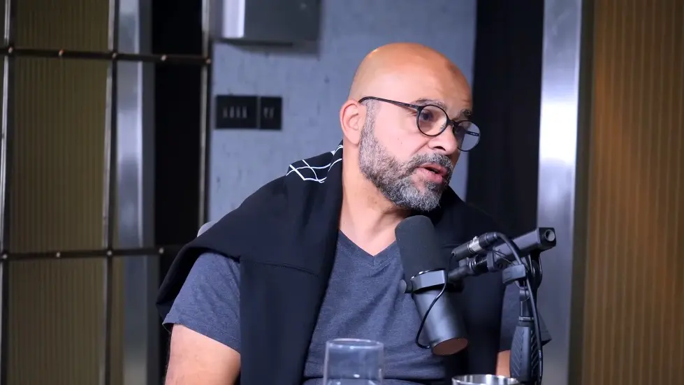 The Happiness Expert: Retrain Your Brain For Maximum Happiness: Mo Gawdat | E144 006