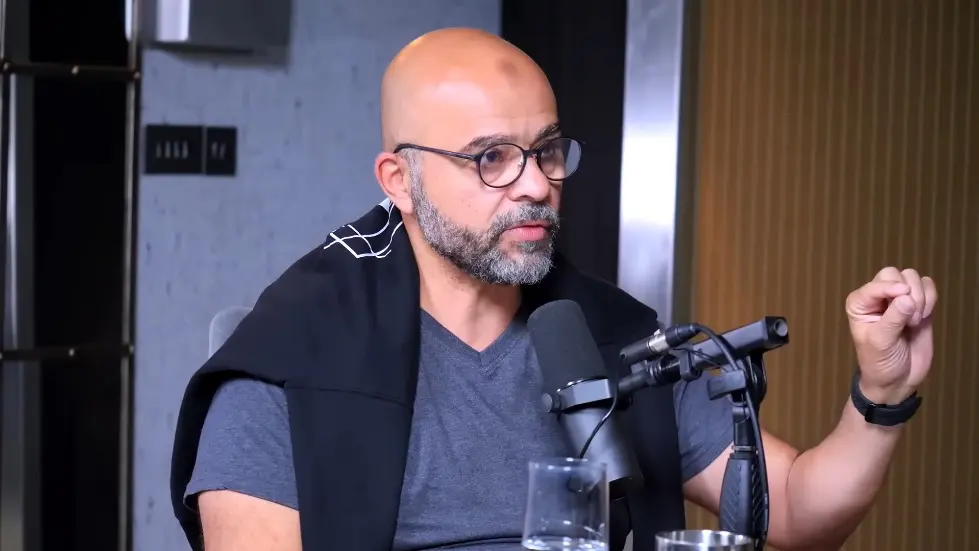 The Happiness Expert: Retrain Your Brain For Maximum Happiness: Mo Gawdat | E144 027