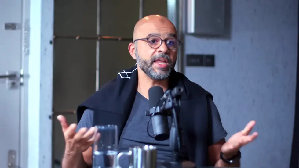 The Happiness Expert: Retrain Your Brain For Maximum Happiness: Mo Gawdat | E144 032