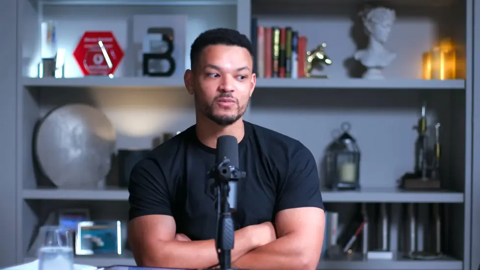 The Happiness Expert: Retrain Your Brain For Maximum Happiness: Mo Gawdat | E144 054