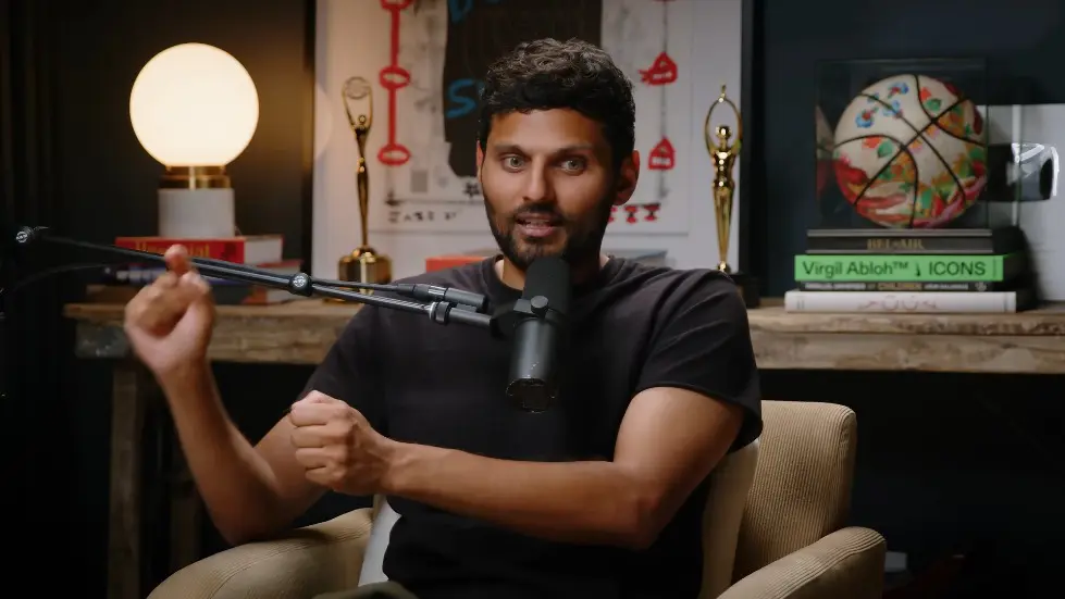 Noah Cyrus ON: FOCUS ON YOURSELF, NOT OTHERS - Stop Negative Thoughts & Build SELF LOVE 025