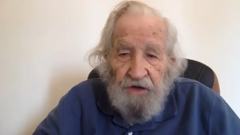 Noam Chomsky: Putin, Ukraine, China, and Nuclear War | Lex Fridman Podcast #316 005