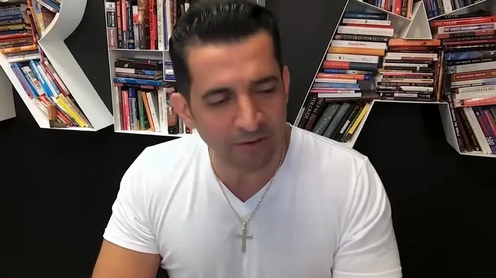 The KEY HABITS All Successful People Have To ACHIEVE ANYTHING! | Patrick Bet David & Jay Shetty 006