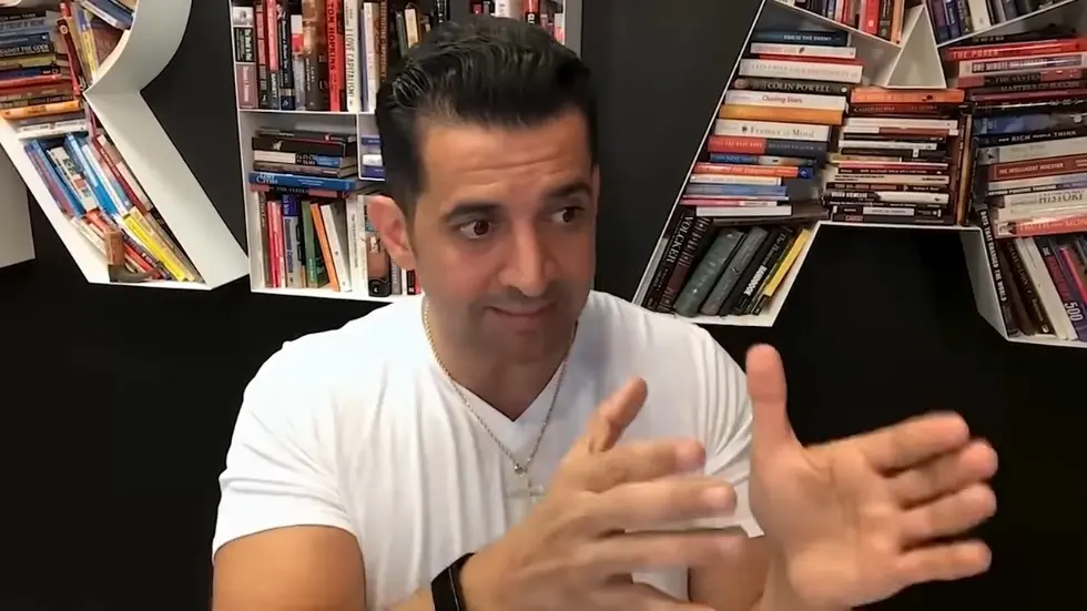 The KEY HABITS All Successful People Have To ACHIEVE ANYTHING! | Patrick Bet David & Jay Shetty 022