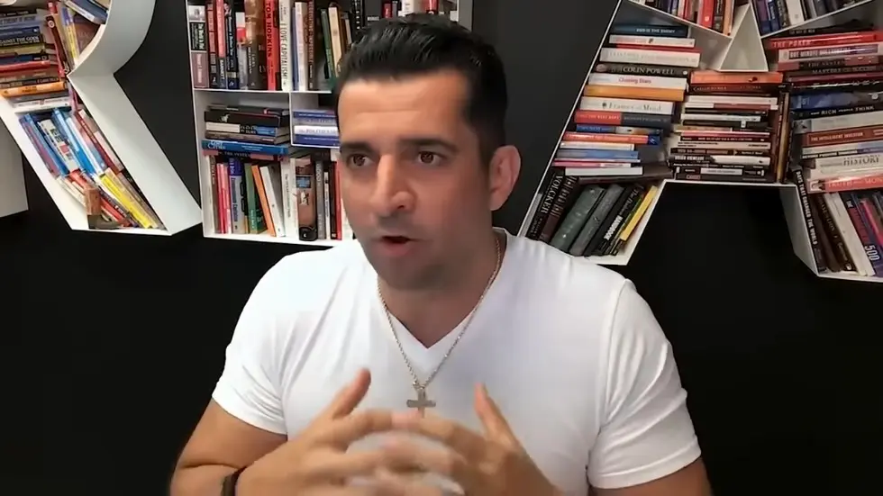 The KEY HABITS All Successful People Have To ACHIEVE ANYTHING! | Patrick Bet David & Jay Shetty 025