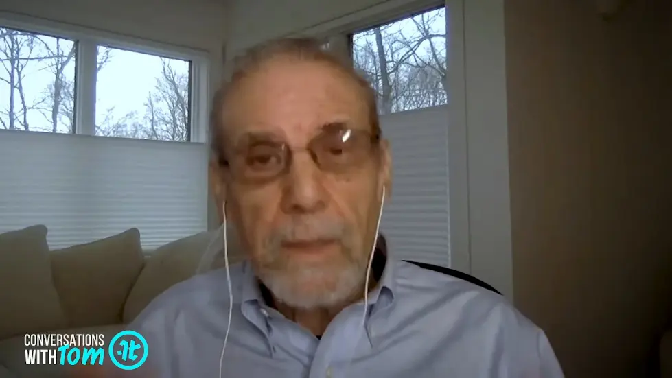 Psychologist Daniel Goleman Reveals How to Strengthen Your Emotional IQ | Conversations with Tom 018