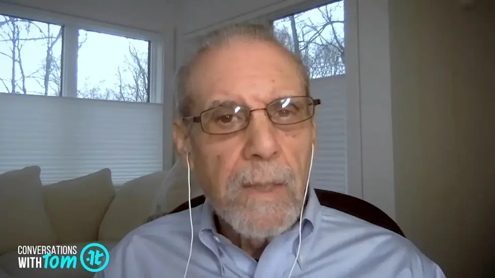 Psychologist Daniel Goleman Reveals How to Strengthen Your Emotional IQ | Conversations with Tom 044