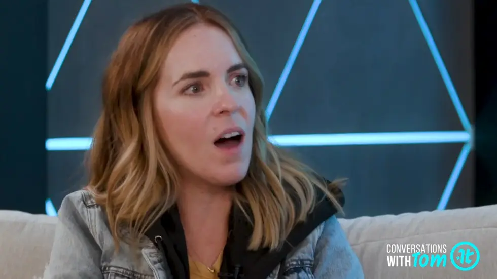 Rachel Hollis Shares Her Secrets for Reframing The Toughest Years of Your Life 010