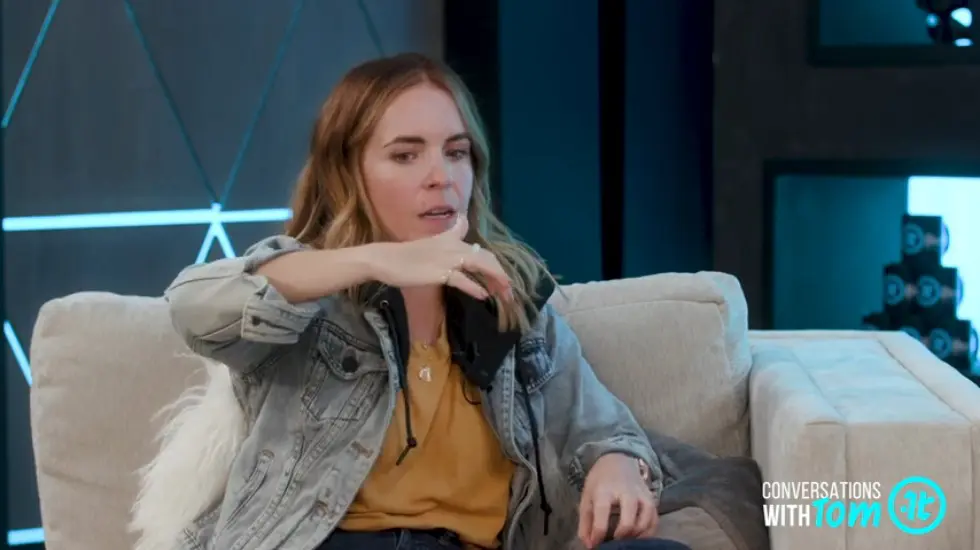 Rachel Hollis Shares Her Secrets for Reframing The Toughest Years of Your Life 013