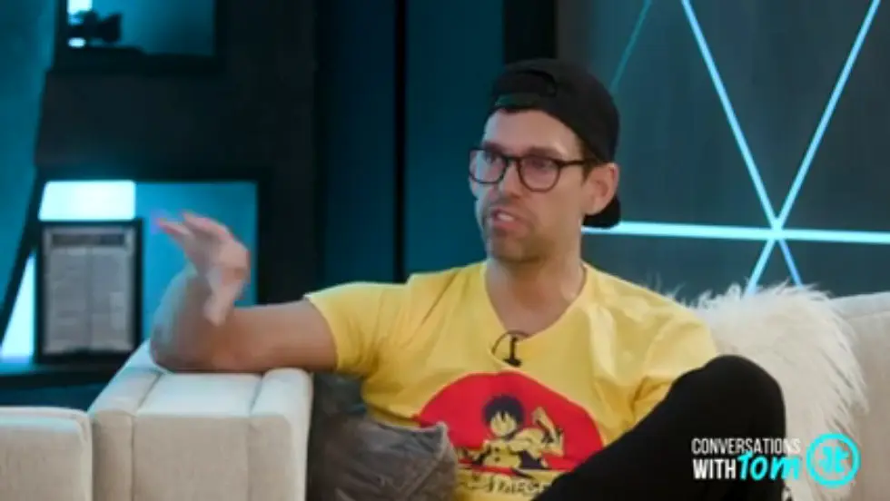 Rachel Hollis Shares Her Secrets for Reframing The Toughest Years of Your Life 044