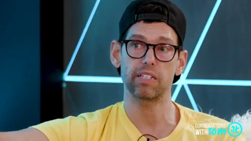 Rachel Hollis Shares Her Secrets for Reframing The Toughest Years of Your Life 052