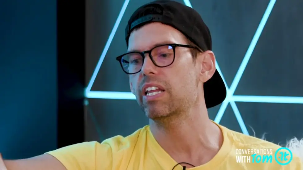 Rachel Hollis Shares Her Secrets for Reframing The Toughest Years of Your Life 056