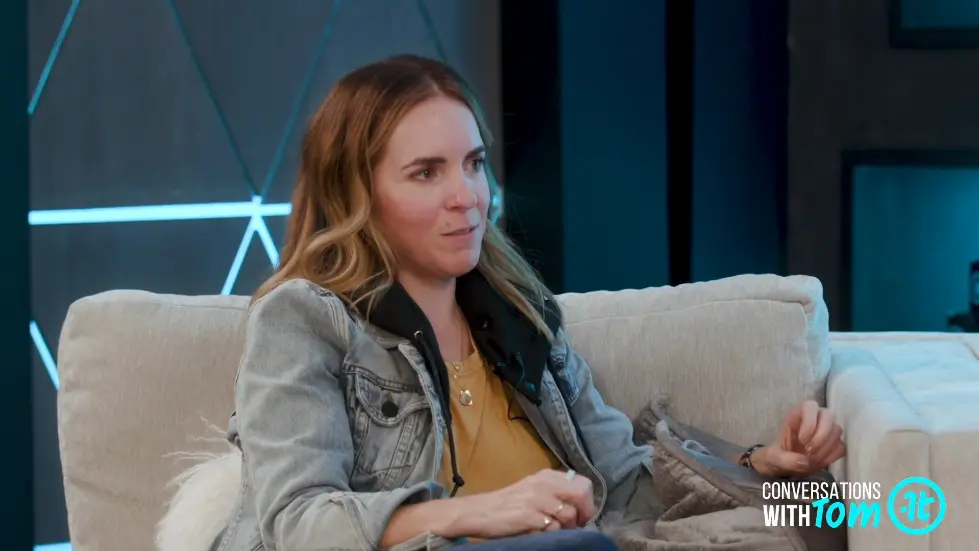 Rachel Hollis Shares Her Secrets for Reframing The Toughest Years of Your Life 064