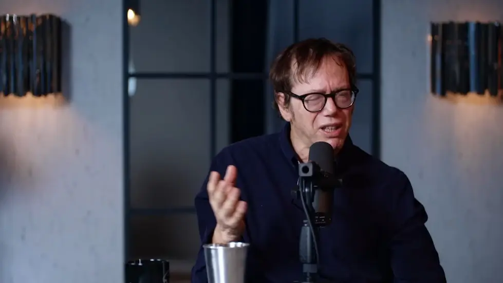 Robert Greene: How To Seduce Anyone, Build Confidence & Become Powerful | E232 006