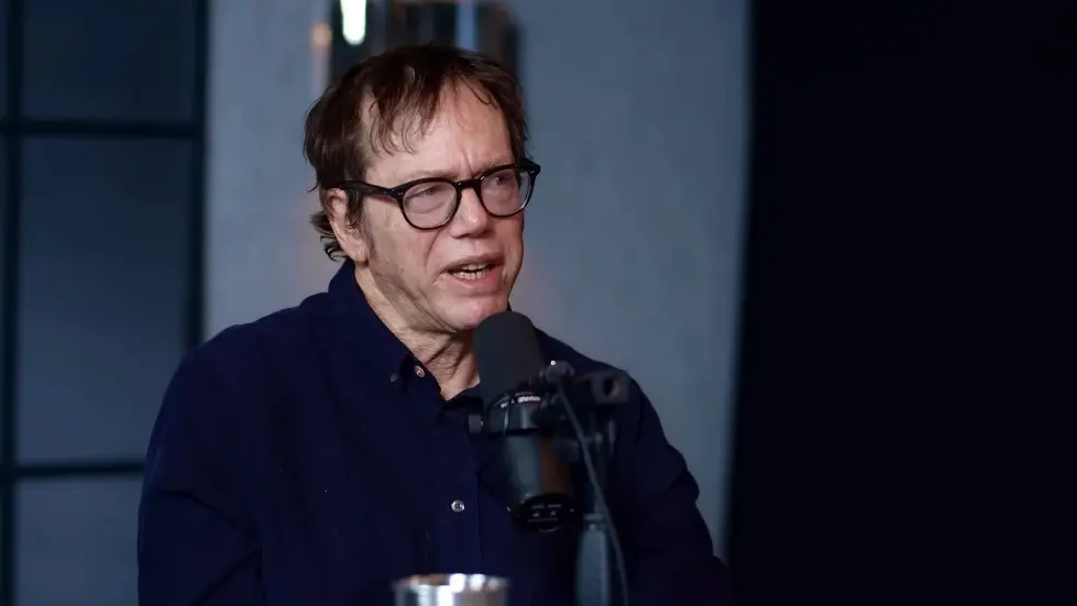 Robert Greene: How To Seduce Anyone, Build Confidence & Become Powerful | E232 011