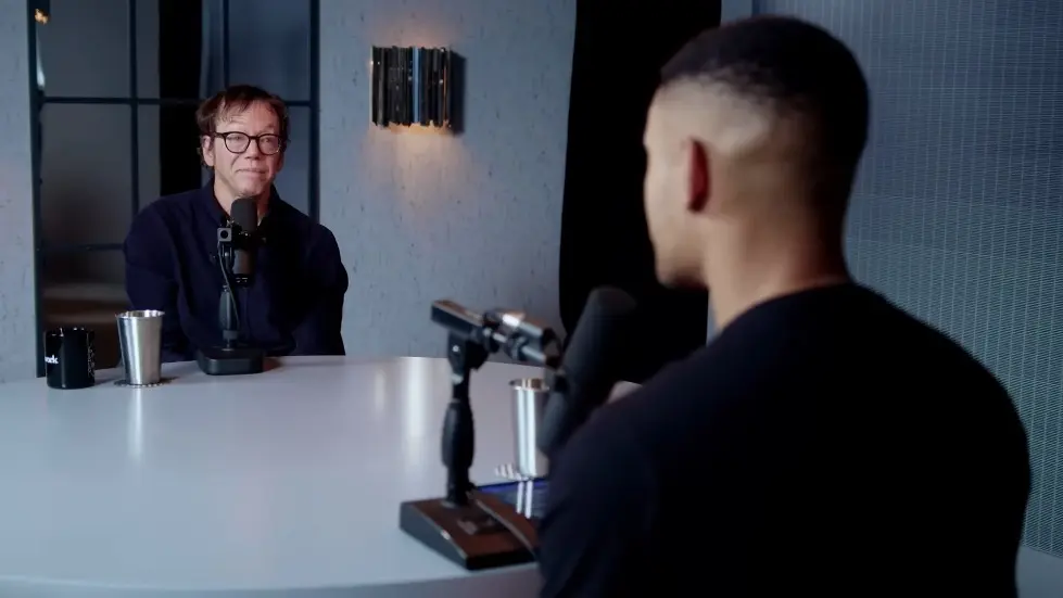 Robert Greene: How To Seduce Anyone, Build Confidence & Become Powerful | E232 018