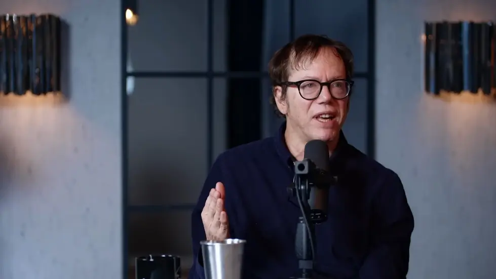 Robert Greene: How To Seduce Anyone, Build Confidence & Become Powerful | E232 019