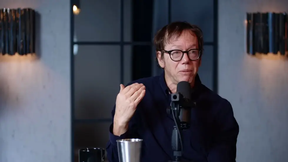 Robert Greene: How To Seduce Anyone, Build Confidence & Become Powerful | E232 020