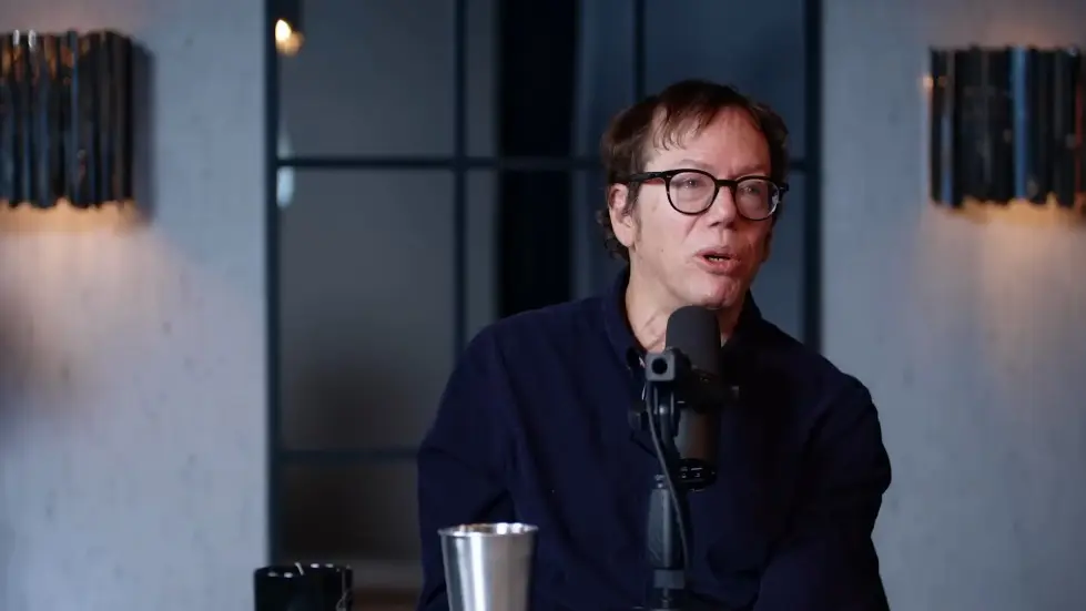 Robert Greene: How To Seduce Anyone, Build Confidence & Become Powerful | E232 023