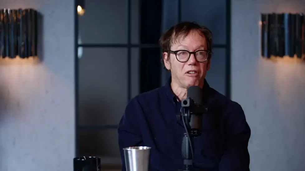 Robert Greene: How To Seduce Anyone, Build Confidence & Become Powerful | E232 031