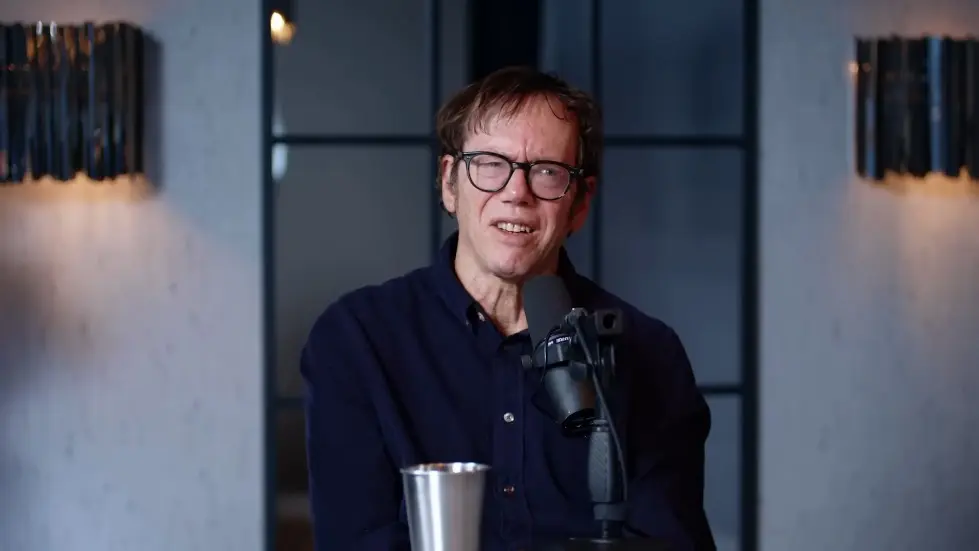 Robert Greene: How To Seduce Anyone, Build Confidence & Become Powerful | E232 055