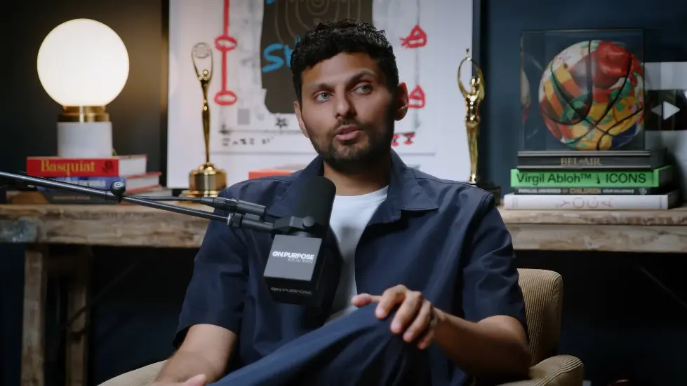 Ryan Holiday ON: How To AVOID BEING MISERABLE For The Rest of Your Life | Jay Shetty 017