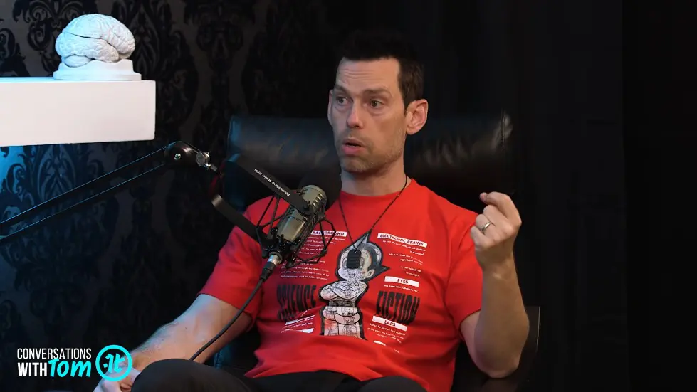 How to Use Stillness to Achieve Greatness | Ryan Holiday on Conversations with Tom 012