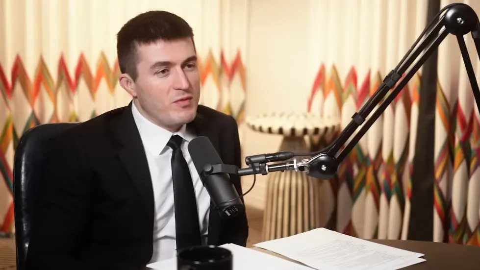 Sam Harris: Trump, Pandemic, Twitter, Elon, Bret, IDW, Kanye, AI & UFOs | Lex Fridman Podcast #365 017